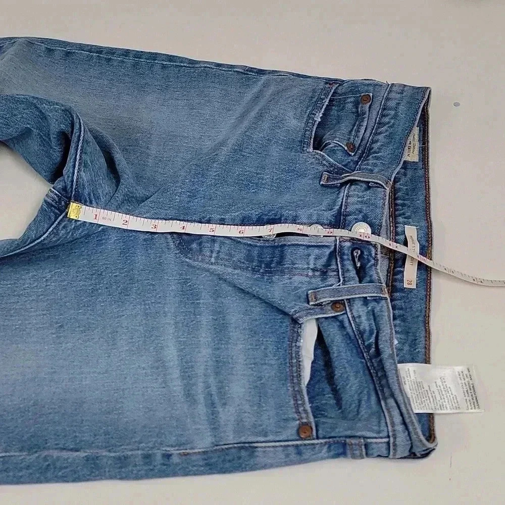 Levi's Wedgie Straight Jeans - Picture 6 of 12